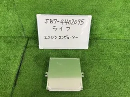 7268101870 блок управления двигателем Honda Life