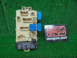 2323006390 блок предохранителей Mitsubishi