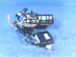 82600B2060 Daihatsu Move, conte fuse control box