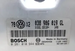 128522 блок управління ECU Volkswagen PASSAT B5.5 2000