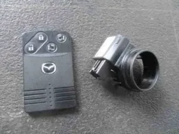 E6T57772H2 блок управления двигателем Mazda