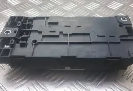 714050840A1 блок запобіжників Toyota Prius (XW30) 2015