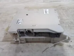 7273058040 блок запобіжників до Toyota Vellfire