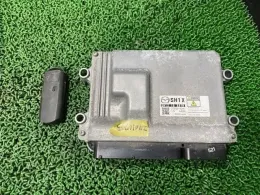 2757005215 блок управления двигателем Mazda