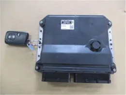 8998175131 блок управления двигателем Toyota Sai