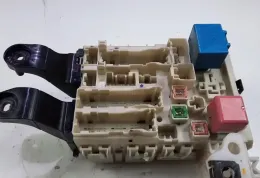 8273005160B Fuse box control unit Toyota Avensis T270 2011