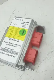 28428227 блок управления AirBag (SRS) Tesla Model S 2014