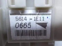 8273005730 блок запобіжників до Toyota Avensis