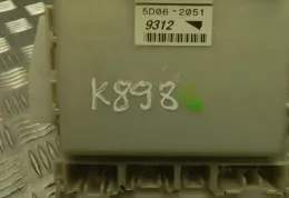 502030246 блок запобіжників Toyota Prius (XW20) 2005