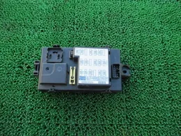 8260097215 блок запобіжників до Daihatsu