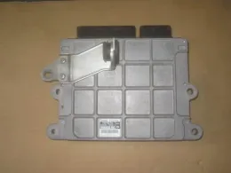 8966174031 блок управления двигателем Toyota Iq