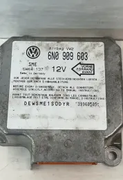 39960505 блок управления AirBag (SRS) Volkswagen Transporter - Caravelle T4 1996