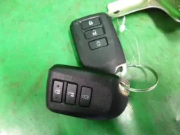 2170001580 блок управления двигателем Toyota