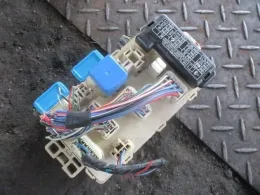 2323006391 блок предохранителей Mitsubishi