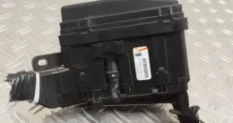 821150UE50C блок предохранителей Toyota Yaris 2018