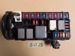 82661B1140 Toyota fuse control box