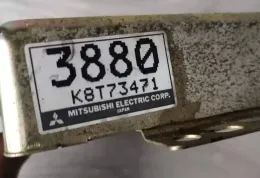 K8T73471 блок управления ECU Mitsubishi Space Wagon 1992