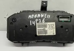 8200292076 блок предохранителей Renault Megane II 2002