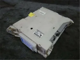 8273058040A Toyota Alphard fuse control box