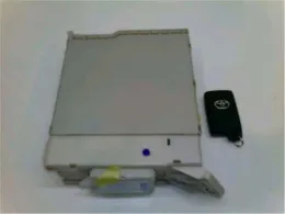 8273028362 Toyota Voxy fuse control box