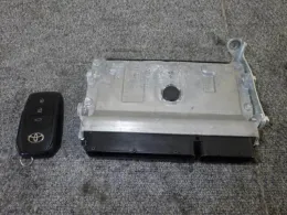 896611AF70 блок управления двигателем Toyota Corolla