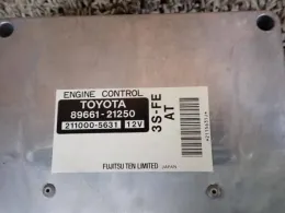 8966121250 блок управления двигателем Toyota Caldina