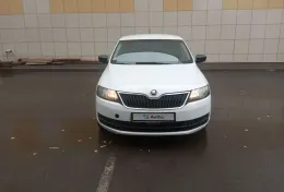 Блок стекло подъмников skoda rapid