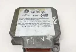 5W4K137 блок управления AirBag (SRS) Volkswagen Transporter - Caravelle T4 2000