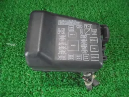 82661B2430 Daihatsu fuse control box