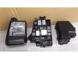 82661B2180 Daihatsu Mira fuse control box