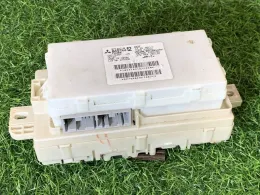 8637A412 блок предохранителей Mitsubishi