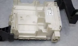827300H040A Fuse box control unit Toyota Aygo AB40 2016
