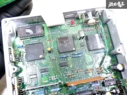 2371004U70 блок керування двигуном до Nissan