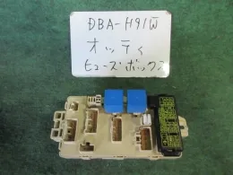 243526A0A1 блок запобіжників до Nissan
