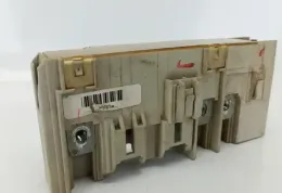8262071020 Fuse box control unit Toyota Hilux (AN10 AN20 AN30) 2015