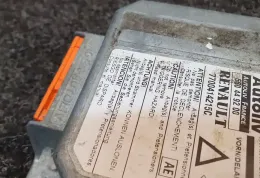 7700414215C блок управления AirBag (SRS) Renault Laguna I 1999