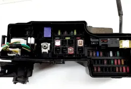 821110HZ00B блок запобіжників Toyota Aygo AB40 2018