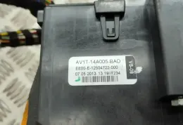 AV1T14A005BAD блок предохранителей Ford B-MAX 2013