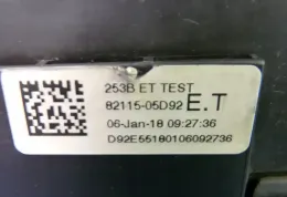 8211505D92 Fuse box control unit Toyota Avensis T270 2018