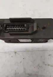 0227400028 блок управления ECU Opel Omega B1 1996