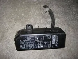 MR372301 блок запобіжників до Mitsubishi Toppo, bj