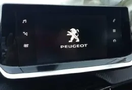 9838129680 блок управления магнитолой Peugeot 208 2020