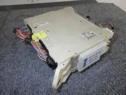 8273053240 Toyota Is fuse control box