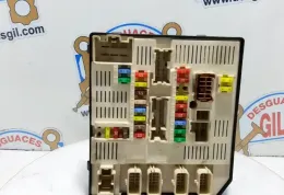 122416 блок предохранителей Renault Megane III 2008