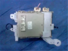 8273020330 блок запобіжників до Toyota Allion