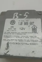 02980211 блок управления AirBag (SRS) Volkswagen PASSAT B5 1999