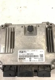 8V2112A650CC блок управління ECU Ford Fiesta 2010