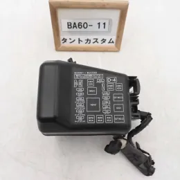 82661B2200 Daihatsu fuse control box