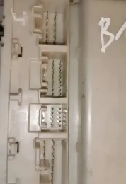 7E110554 Fuse box control unit Toyota Yaris 2007