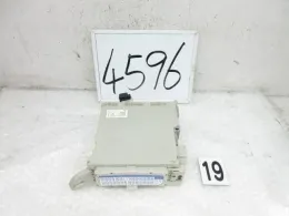 8273050730 блок запобіжників до Toyota Ls